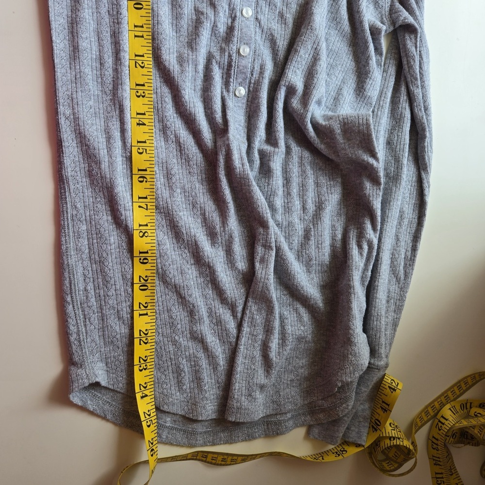 Victoria's Secret Gray Silver Metalic Henley Sleep Shirt Size S Lingerie Top - Picture 8 of 8